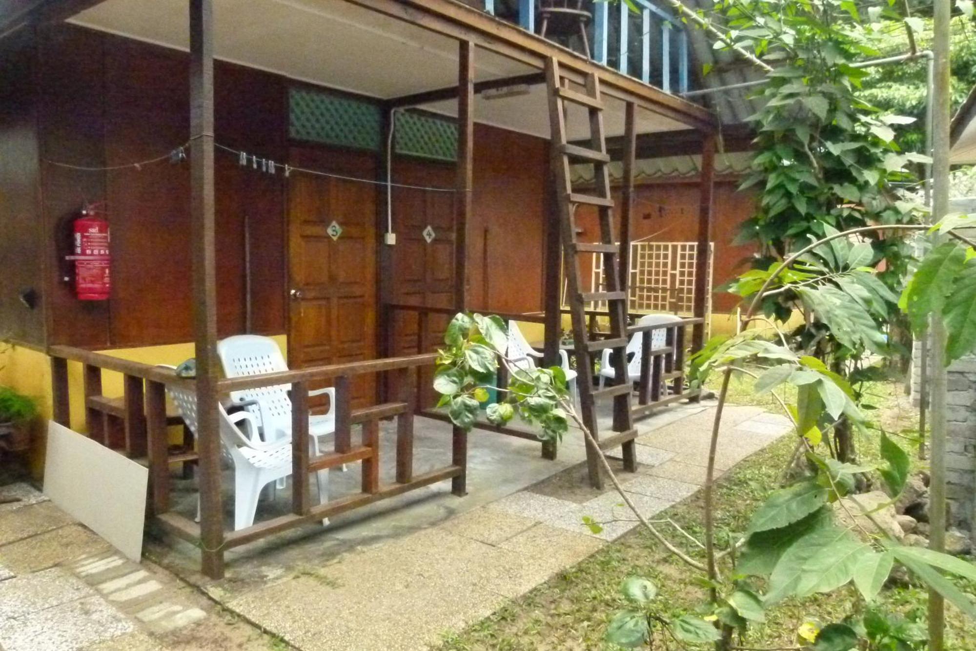 Cheers Garden Chalet Kampong Ayer Batang Exterior foto
