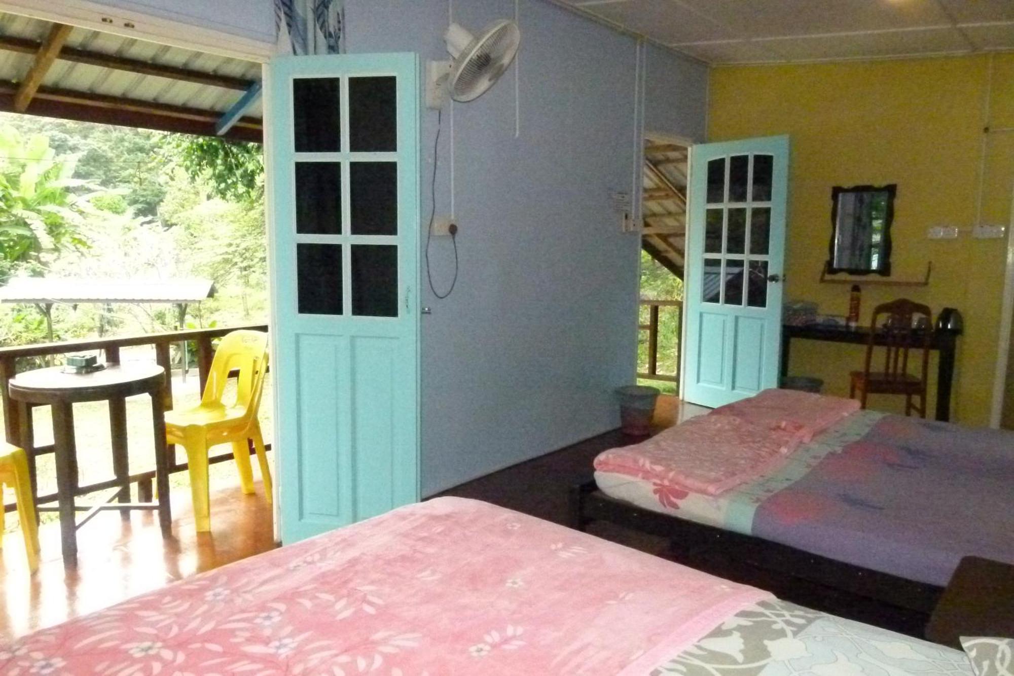 Cheers Garden Chalet Kampong Ayer Batang Exterior foto